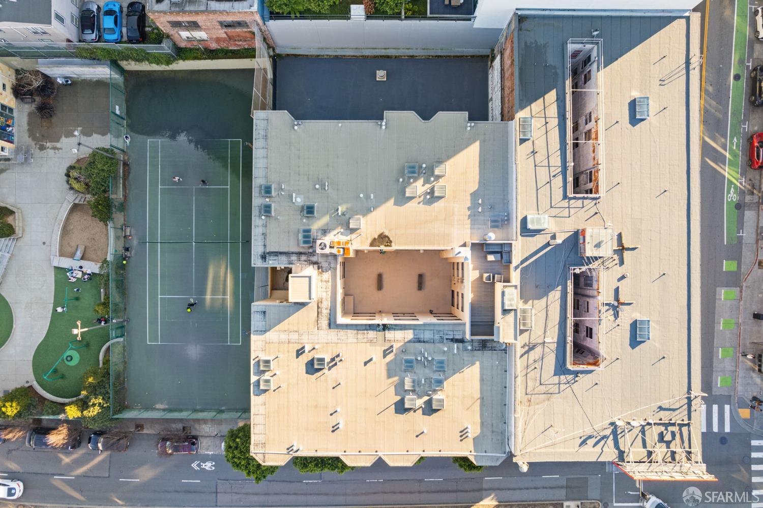 Detail Gallery Image 42 of 44 For 1461 Broadway St #205,  San Francisco,  CA 94109 - 1 Beds | 1 Baths