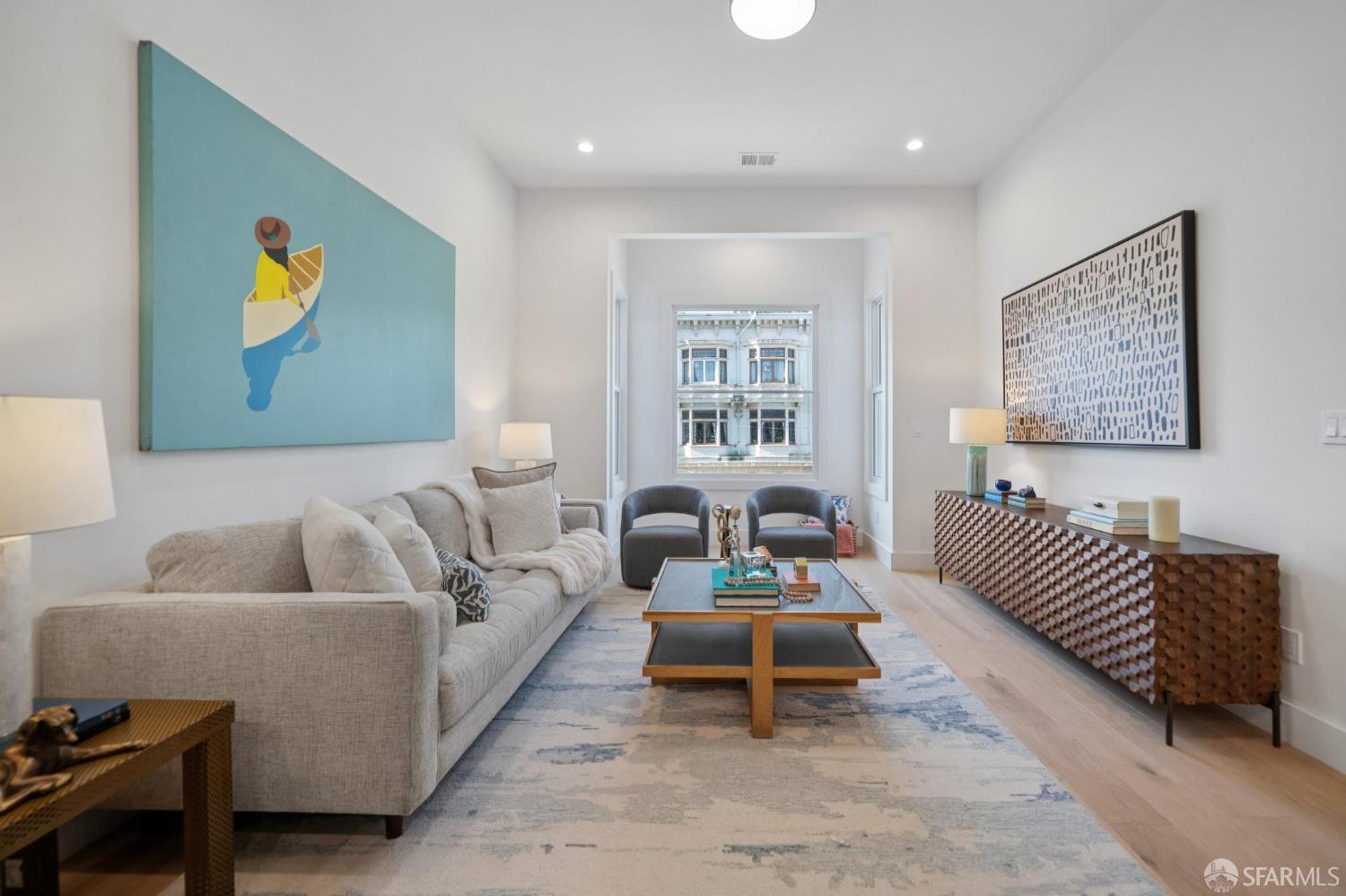 Detail Gallery Image 3 of 56 For 224 Clayton St #224,  San Francisco,  CA 94117 - 4 Beds | 2/1 Baths