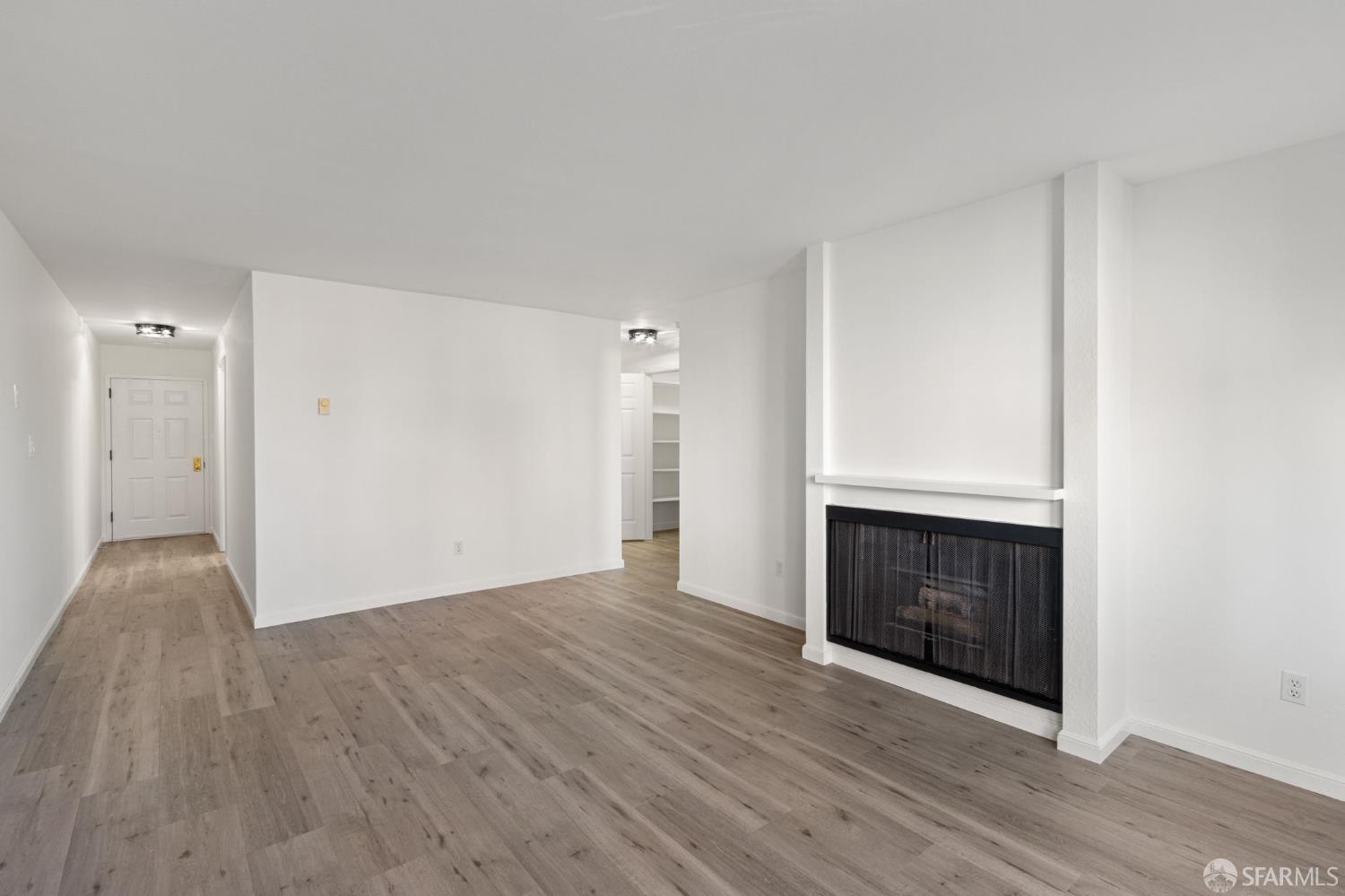Detail Gallery Image 10 of 44 For 1461 Broadway St #205,  San Francisco,  CA 94109 - 1 Beds | 1 Baths