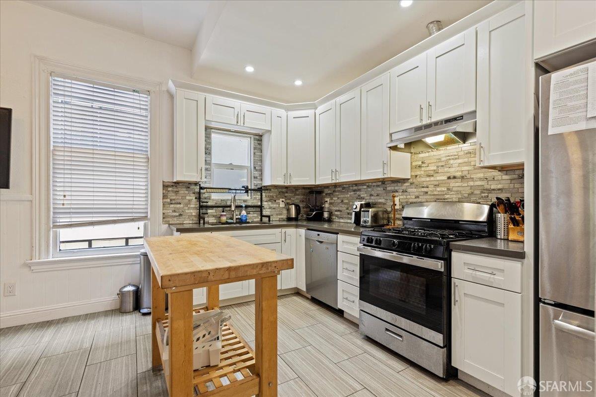 Detail Gallery Image 10 of 54 For 2243 Ashby Ave, Berkeley,  CA 94705 - – Beds | – Baths