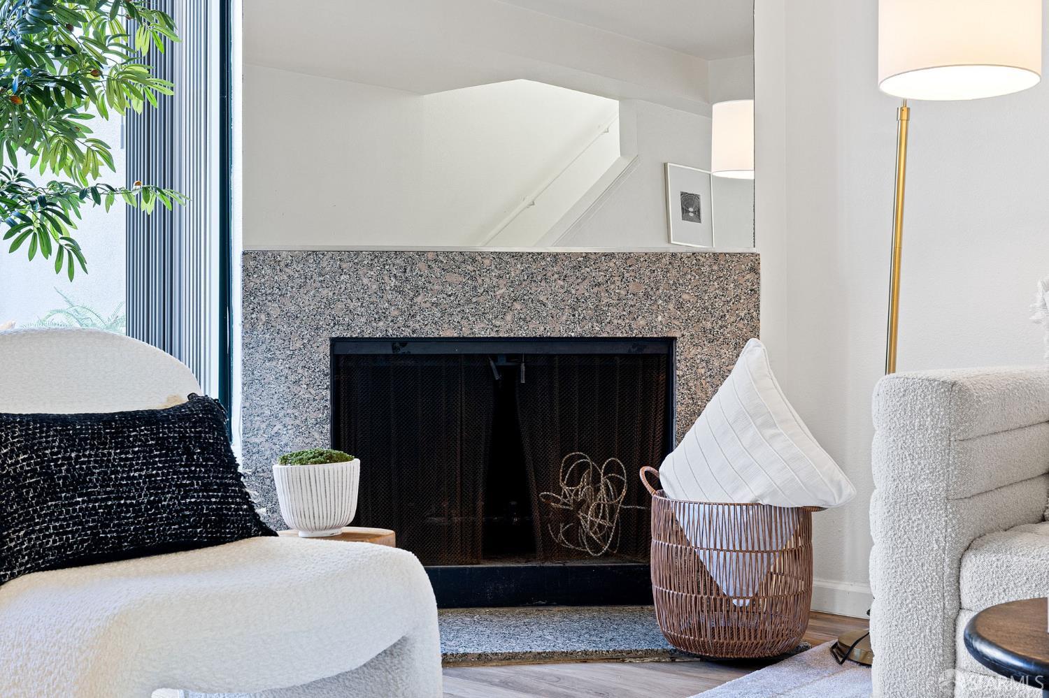 Detail Gallery Image 15 of 72 For 601 Van Ness Ave #39,  San Francisco,  CA 94102 - 2 Beds | 2 Baths