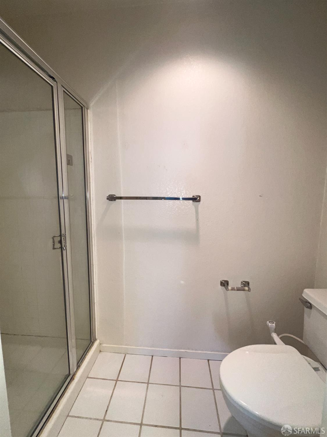 Detail Gallery Image 9 of 12 For 1208 Cameron Ln, Daly City,  CA 94014 - 2 Beds | 2 Baths