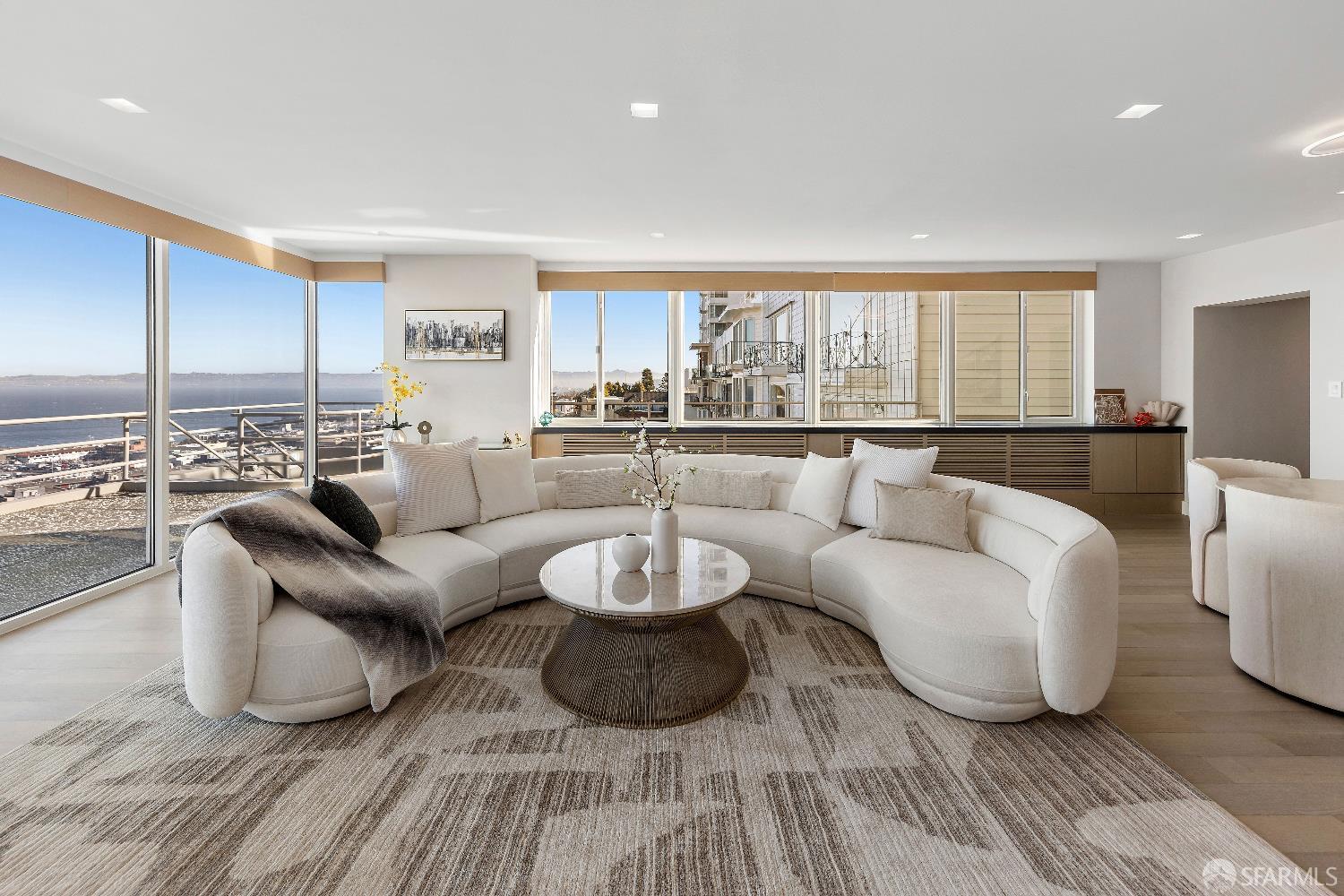 Photo #12: 425023066 Listing: Photo #12