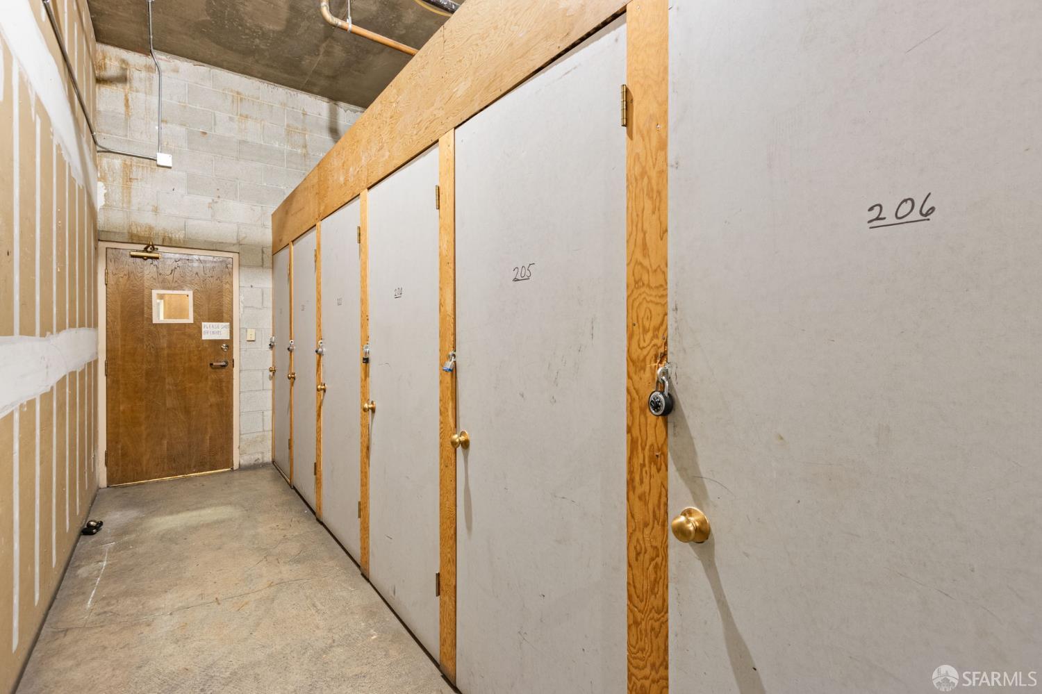 Detail Gallery Image 27 of 44 For 1461 Broadway St #205,  San Francisco,  CA 94109 - 1 Beds | 1 Baths