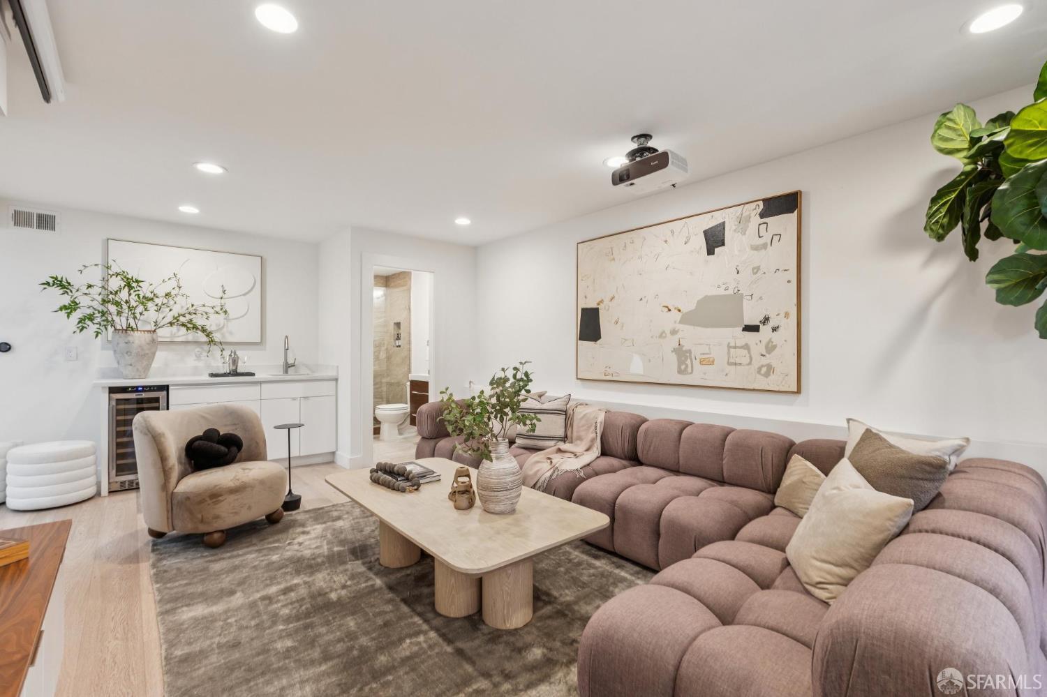 Detail Gallery Image 21 of 42 For 1474 34th Ave, San Francisco,  CA 94122 - 5 Beds | 4 Baths