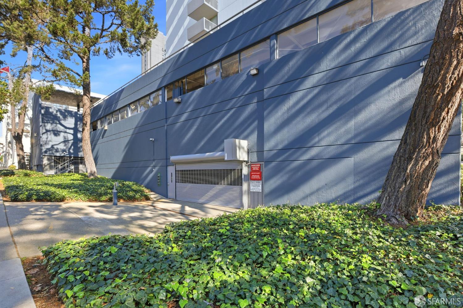 Detail Gallery Image 27 of 35 For 66 Cleary Ct #509,  San Francisco,  CA 94109 - 3 Beds | 2 Baths