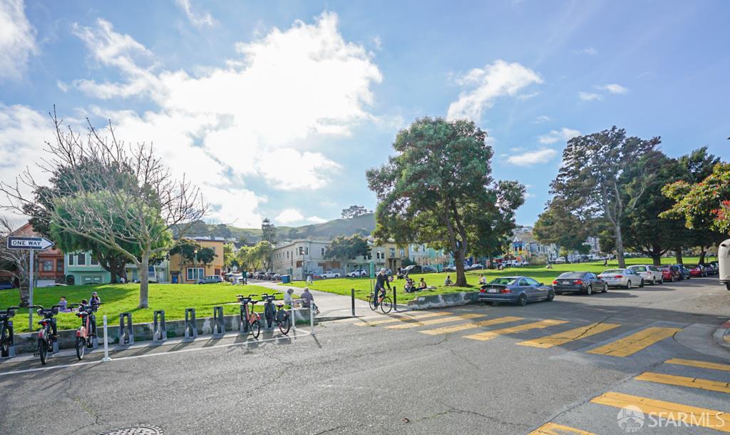 Detail Gallery Image 25 of 28 For 3129 Folsom St #3135,  San Francisco,  CA 94110 - 2 Beds | 1 Baths