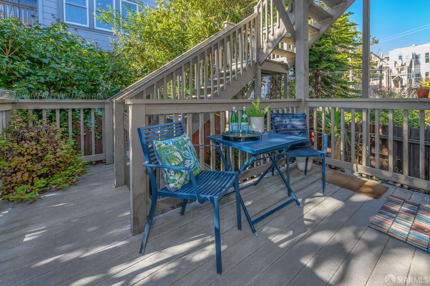 Detail Gallery Image 13 of 16 For 34 Dearborn St a,  San Francisco,  CA 94110 - 2 Beds | 1 Baths