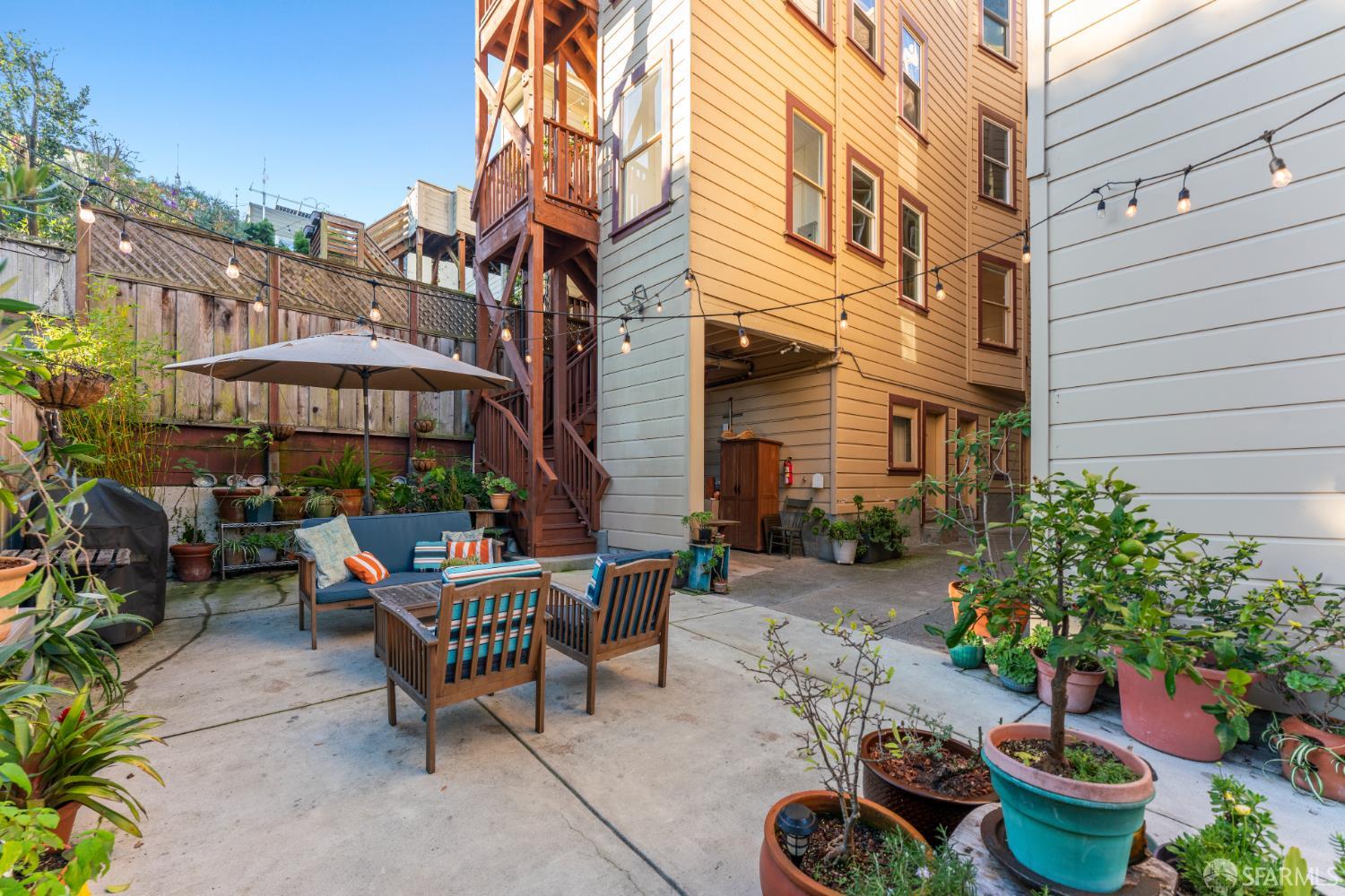 Detail Gallery Image 22 of 28 For 3129 Folsom St #3135,  San Francisco,  CA 94110 - 2 Beds | 1 Baths