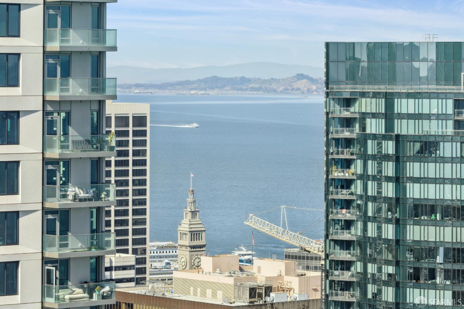 Detail Gallery Image 17 of 47 For 425 1st St #3706,  San Francisco,  CA 94105 - 2 Beds | 2 Baths