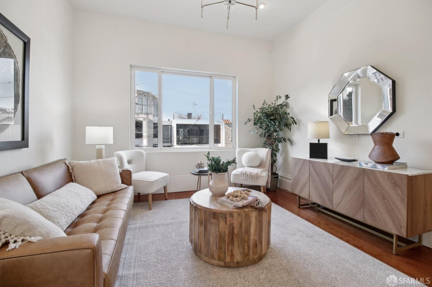 Photo #7: 426093598 Listing: Photo #7