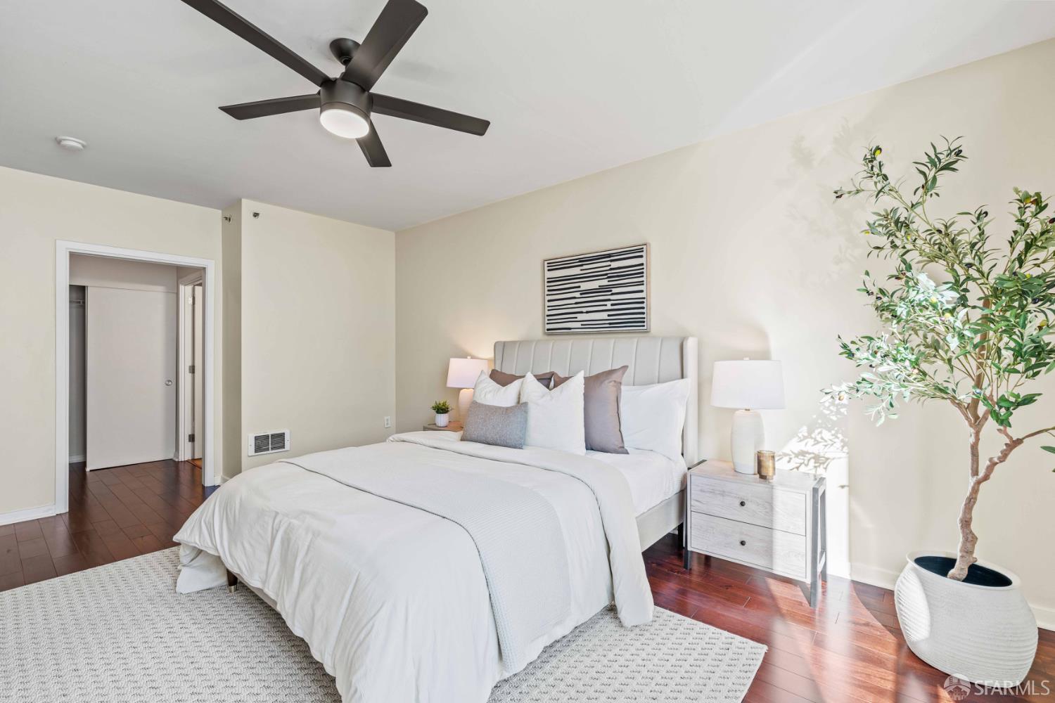 Detail Gallery Image 13 of 78 For 555 4th St #822,  San Francisco,  CA 94107 - 2 Beds | 2 Baths