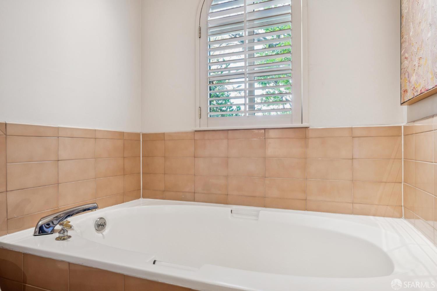 Detail Gallery Image 32 of 51 For 1150 Lombard St #28,  San Francisco,  CA 94109 - 2 Beds | 2 Baths