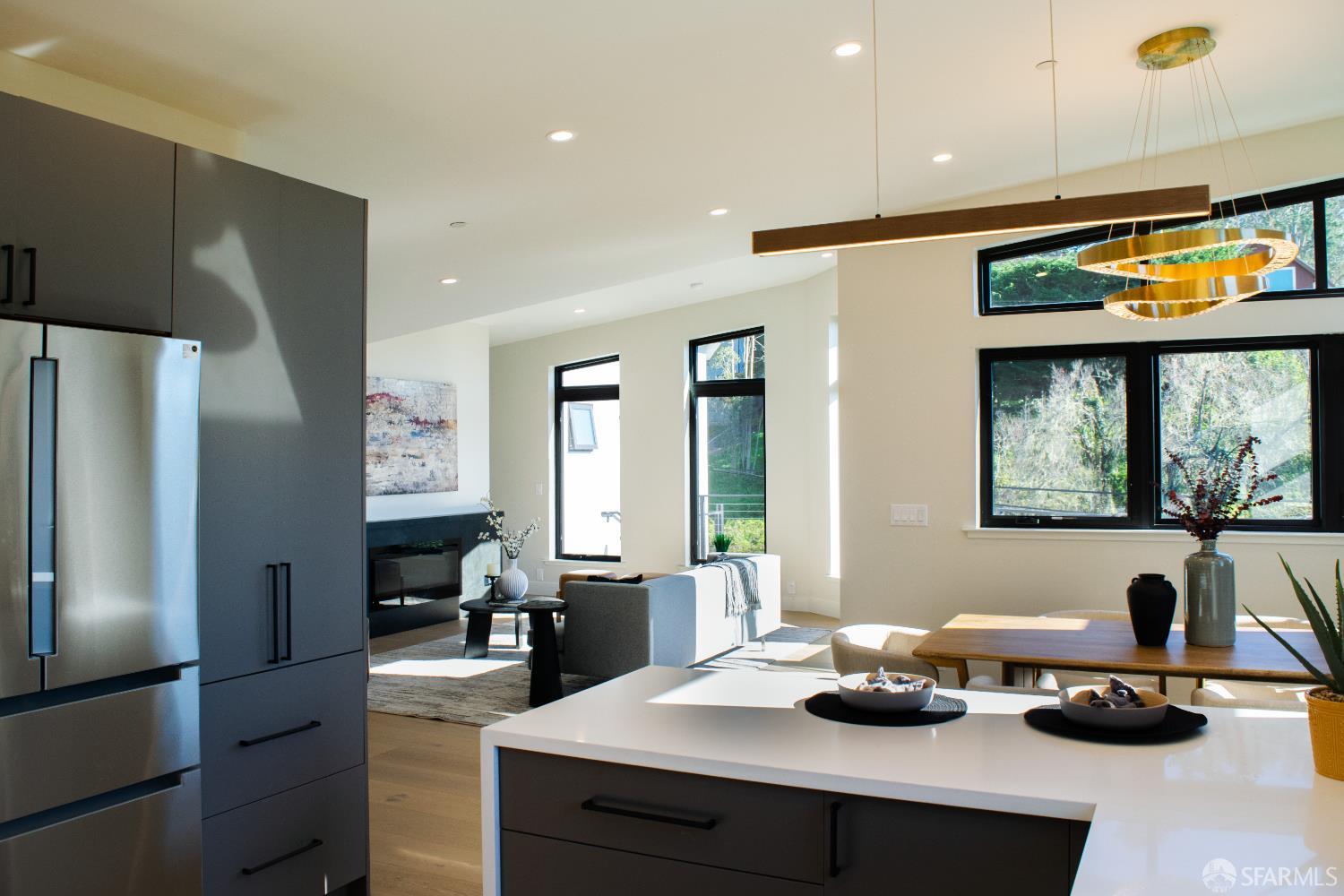 Detail Gallery Image 9 of 33 For 882 Stetson St, Moss Beach,  CA 94038 - 4 Beds | 3/1 Baths