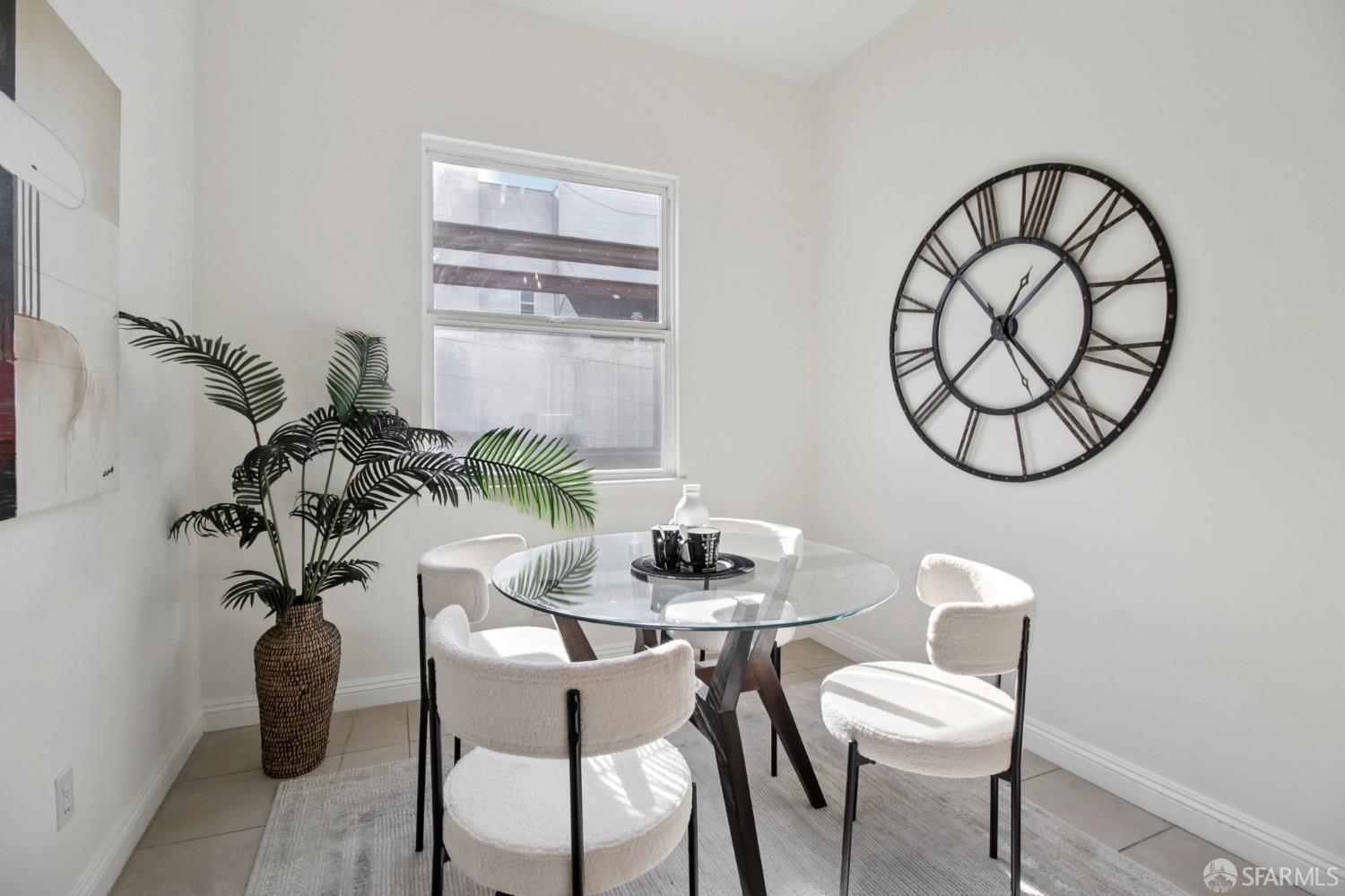 Photo #12: 426093598 Listing: Photo #12