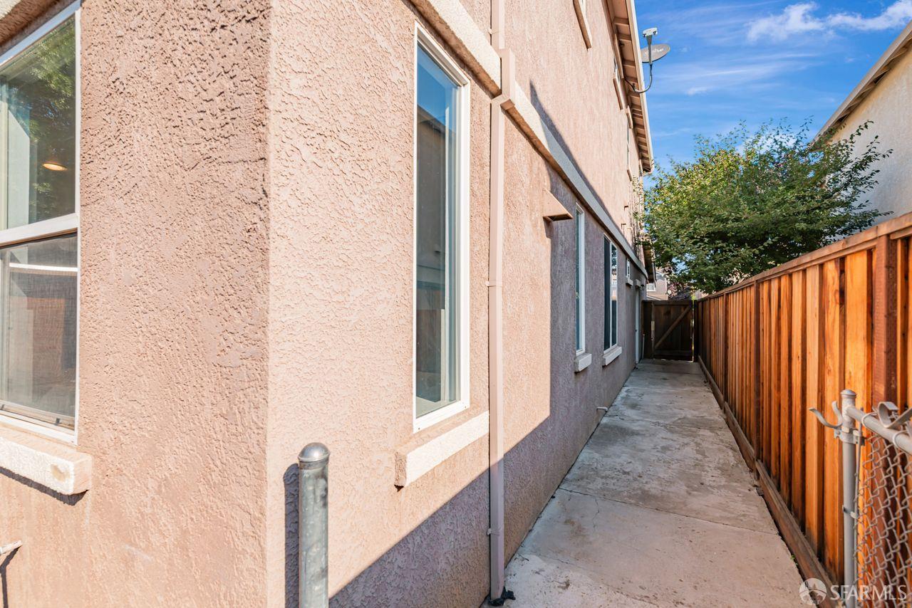 Detail Gallery Image 32 of 37 For 60 Lexington Ct, Brentwood,  CA 94513 - 4 Beds | 3 Baths