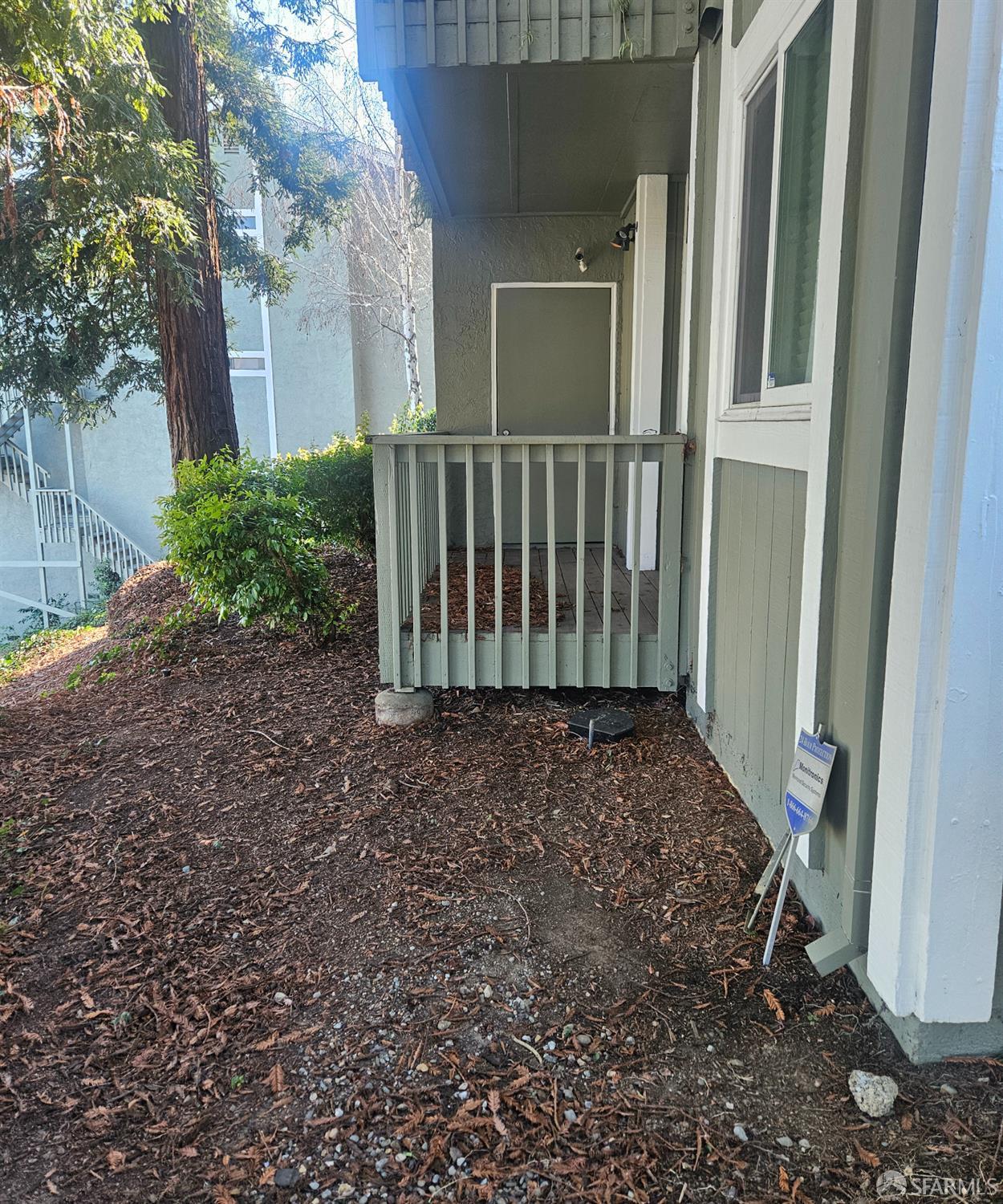 Detail Gallery Image 14 of 19 For 8711 Mountain Blvd #28,  Oakland,  CA 94605 - 1 Beds | 1 Baths