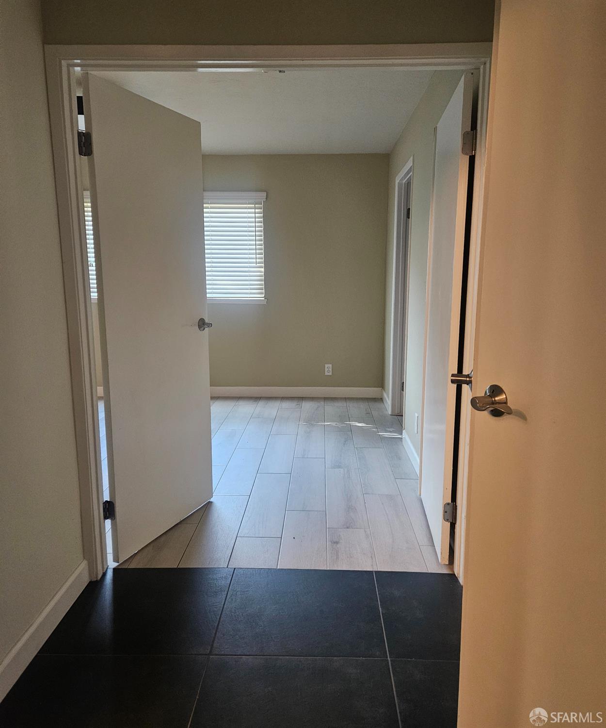 Detail Gallery Image 10 of 19 For 8711 Mountain Blvd #28,  Oakland,  CA 94605 - 1 Beds | 1 Baths