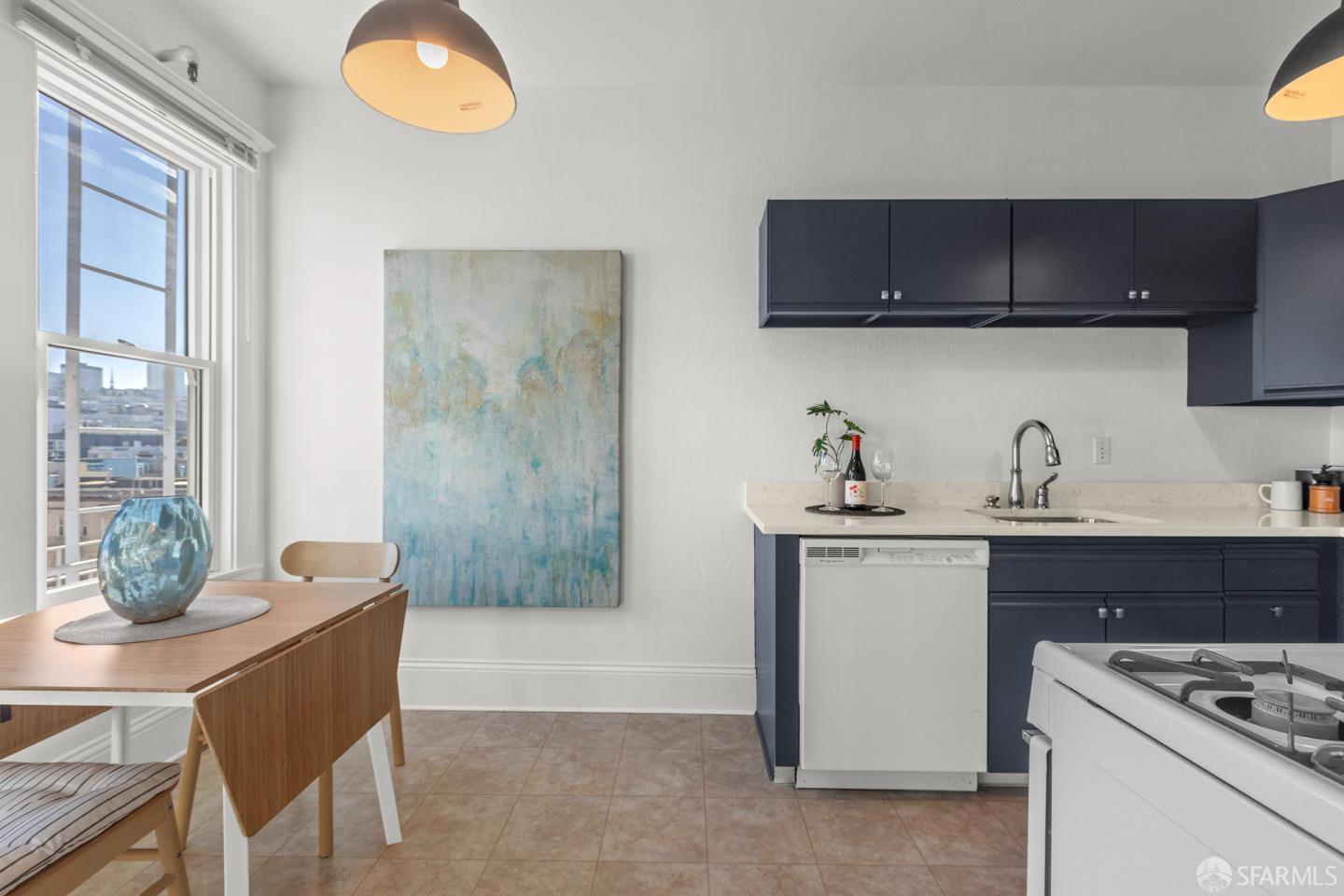 Detail Gallery Image 7 of 30 For 2415 Van Ness Ave #602,  San Francisco,  CA 94109 - 0 Beds | 1 Baths