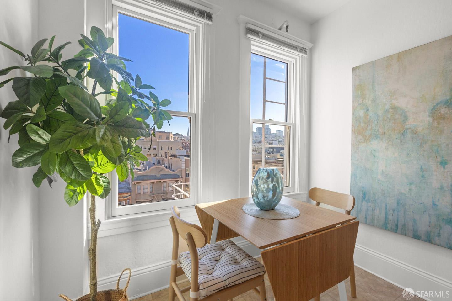 Detail Gallery Image 11 of 30 For 2415 Van Ness Ave #602,  San Francisco,  CA 94109 - 0 Beds | 1 Baths