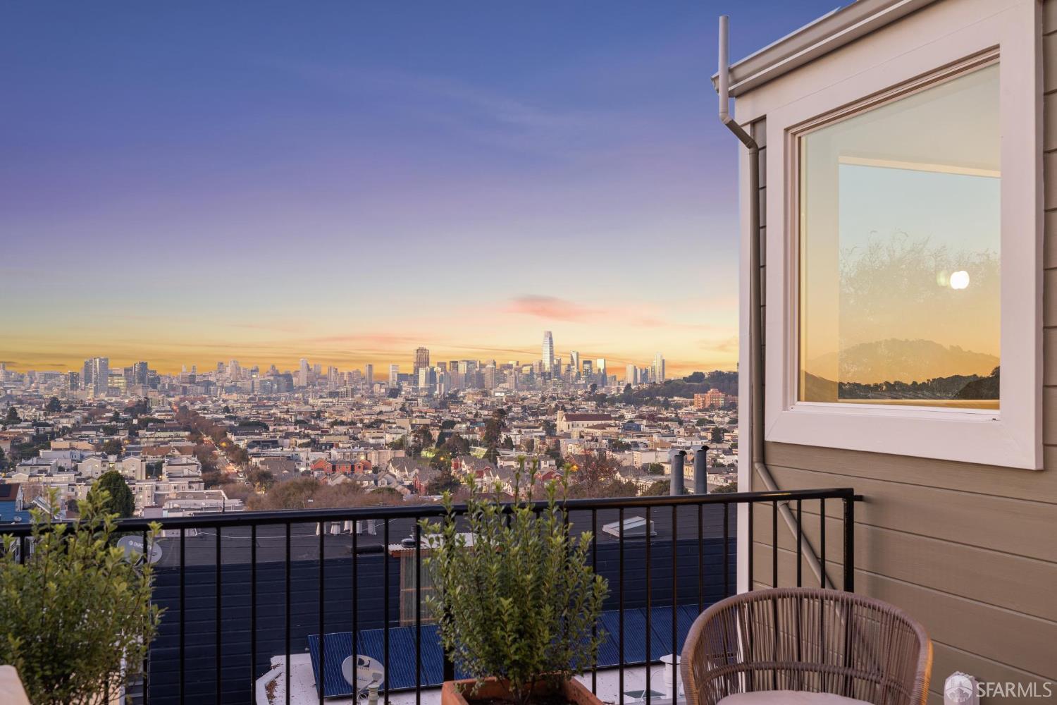 Detail Gallery Image 78 of 97 For 3316 Folsom St, San Francisco,  CA 94110 - 2 Beds | 2/1 Baths