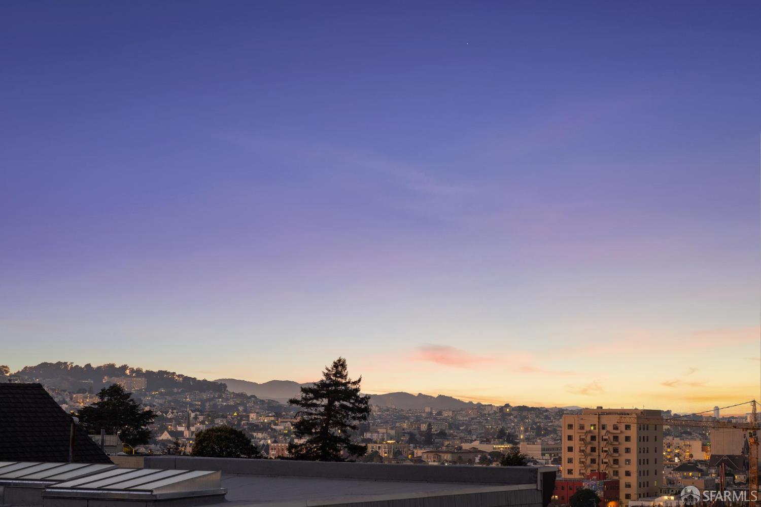 Detail Gallery Image 81 of 97 For 3316 Folsom St, San Francisco,  CA 94110 - 2 Beds | 2/1 Baths