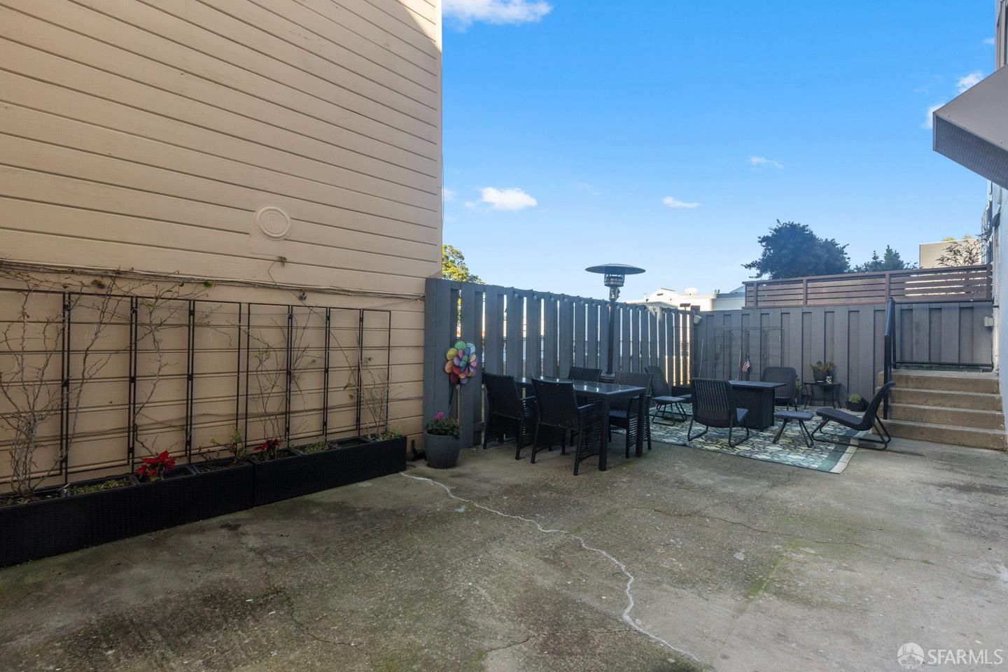 Detail Gallery Image 25 of 30 For 2415 Van Ness Ave #602,  San Francisco,  CA 94109 - 0 Beds | 1 Baths