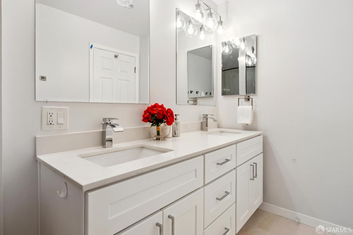 Detail Gallery Image 35 of 51 For 1152 Admiralty Ln, Alameda,  CA 94502 - 3 Beds | 1/1 Baths