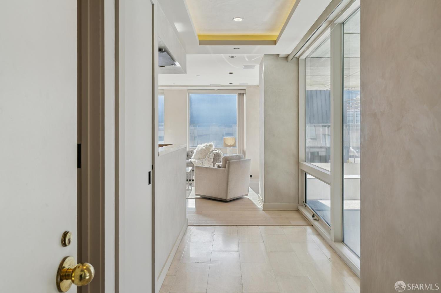 Detail Gallery Image 11 of 79 For 611 Washington St #2306,  San Francisco,  CA 94111 - 1 Beds | 1/1 Baths