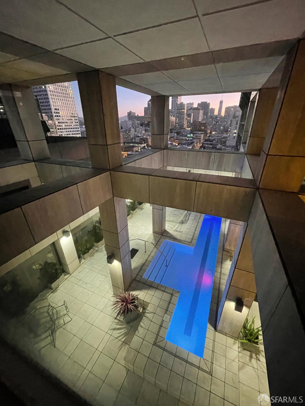 Detail Gallery Image 72 of 79 For 611 Washington St #2306,  San Francisco,  CA 94111 - 1 Beds | 1/1 Baths