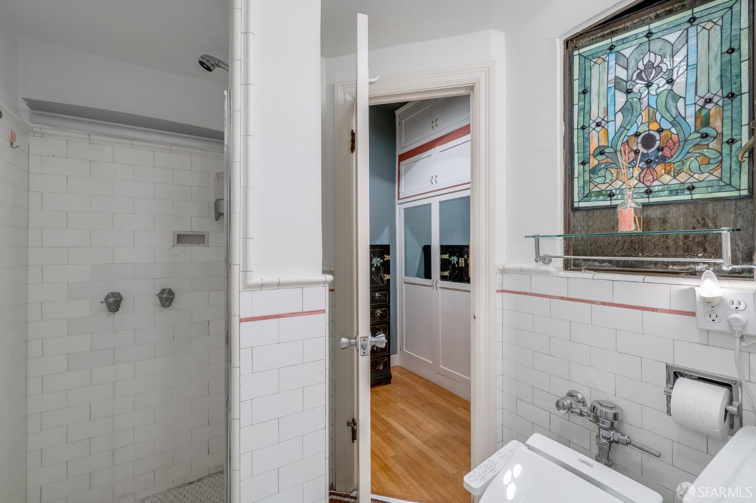 Photo #21: 426097094 Listing: Photo #21