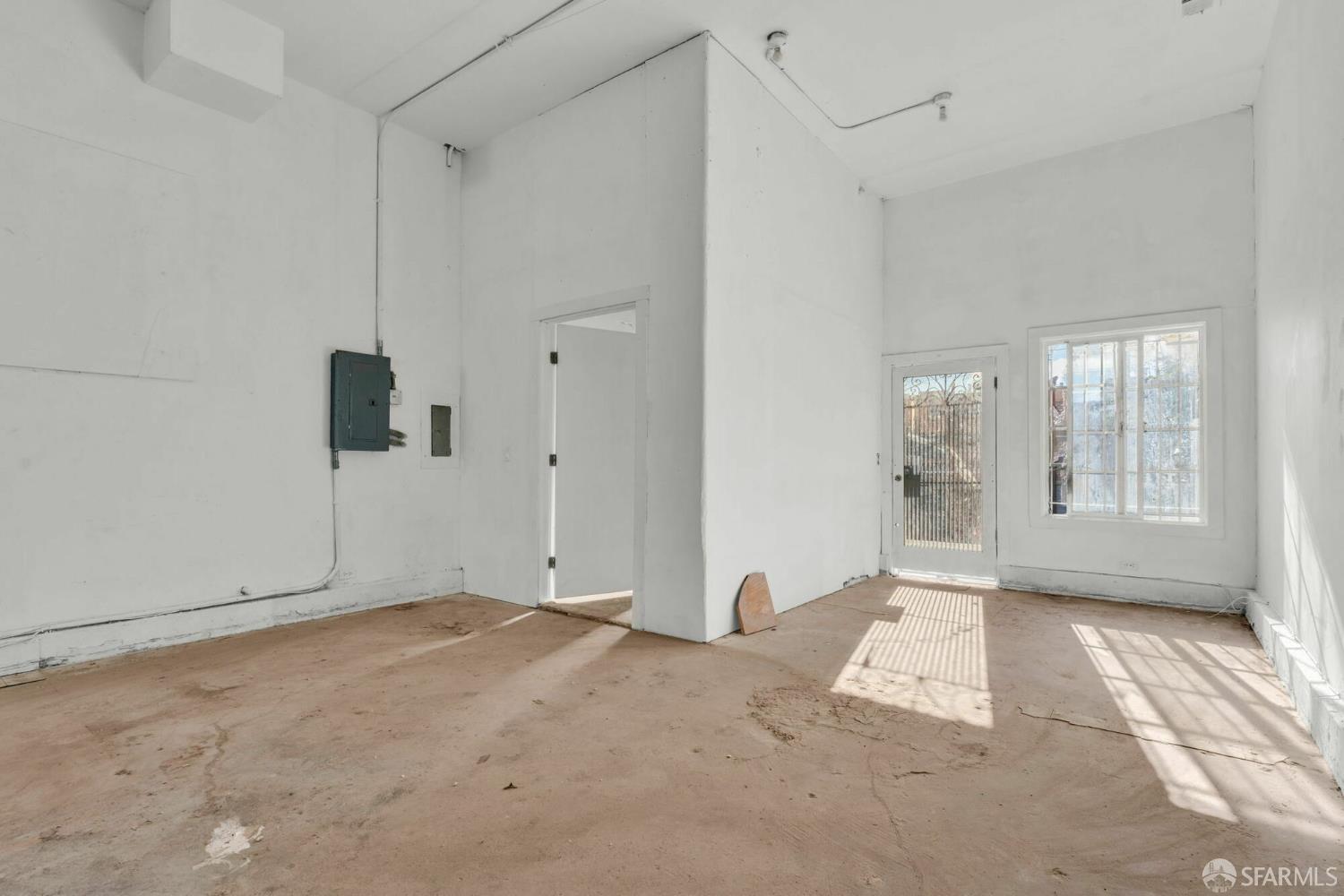 Detail Gallery Image 8 of 16 For 25 Leland Ave, San Francisco,  CA 94112 - – Beds | – Baths