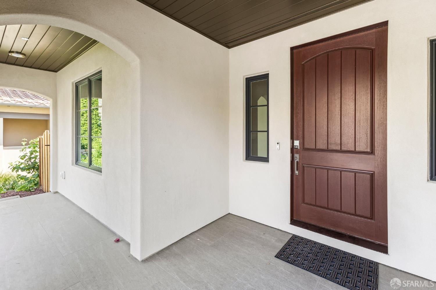 Detail Gallery Image 2 of 43 For 42119 Vinha Way, Fremont,  CA 94539 - 5 Beds | 5/1 Baths