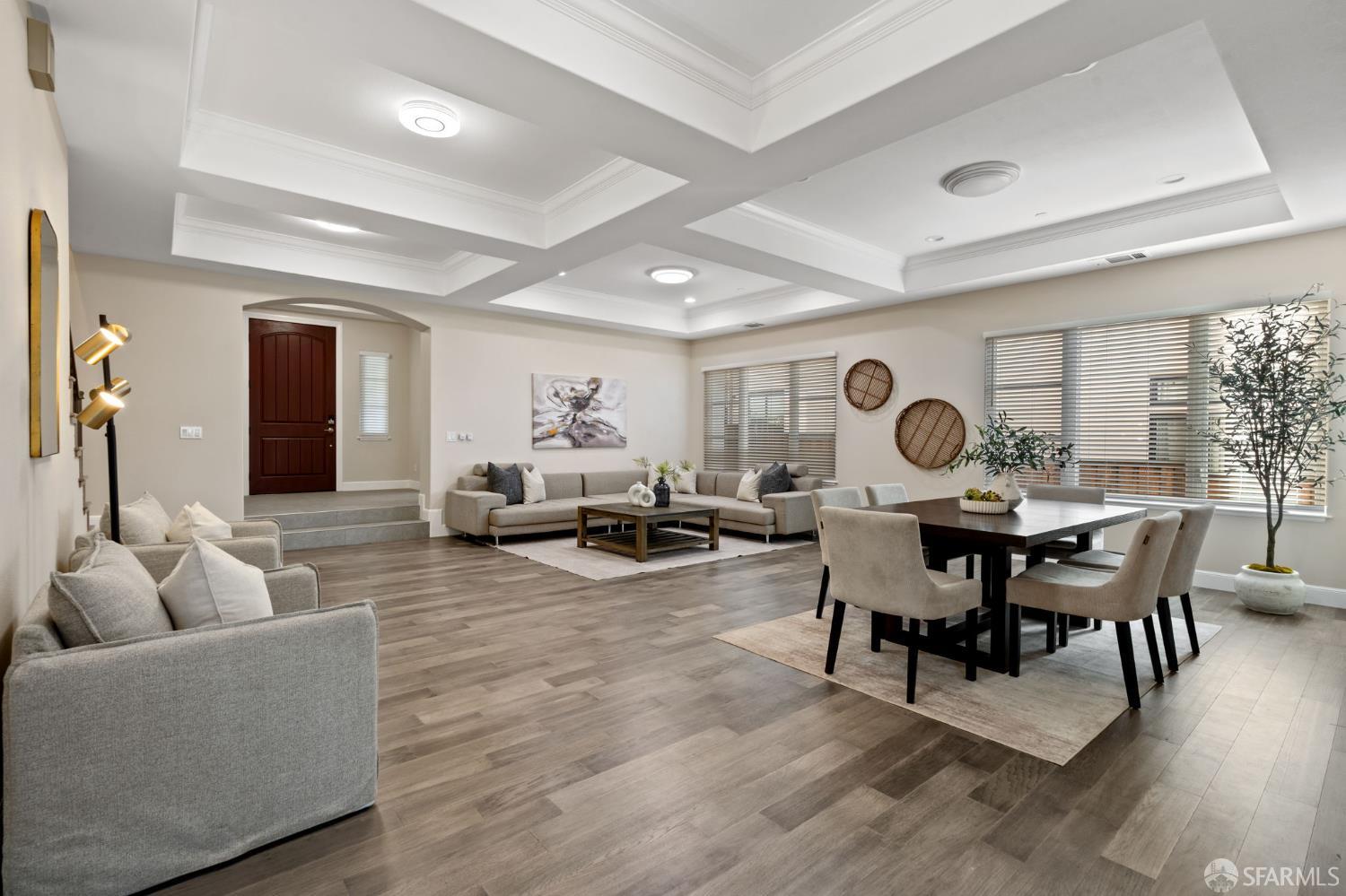 Detail Gallery Image 8 of 43 For 42119 Vinha Way, Fremont,  CA 94539 - 5 Beds | 5/1 Baths