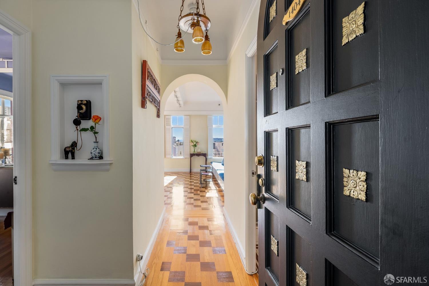 Photo #4: 426097094 Listing: Photo #4