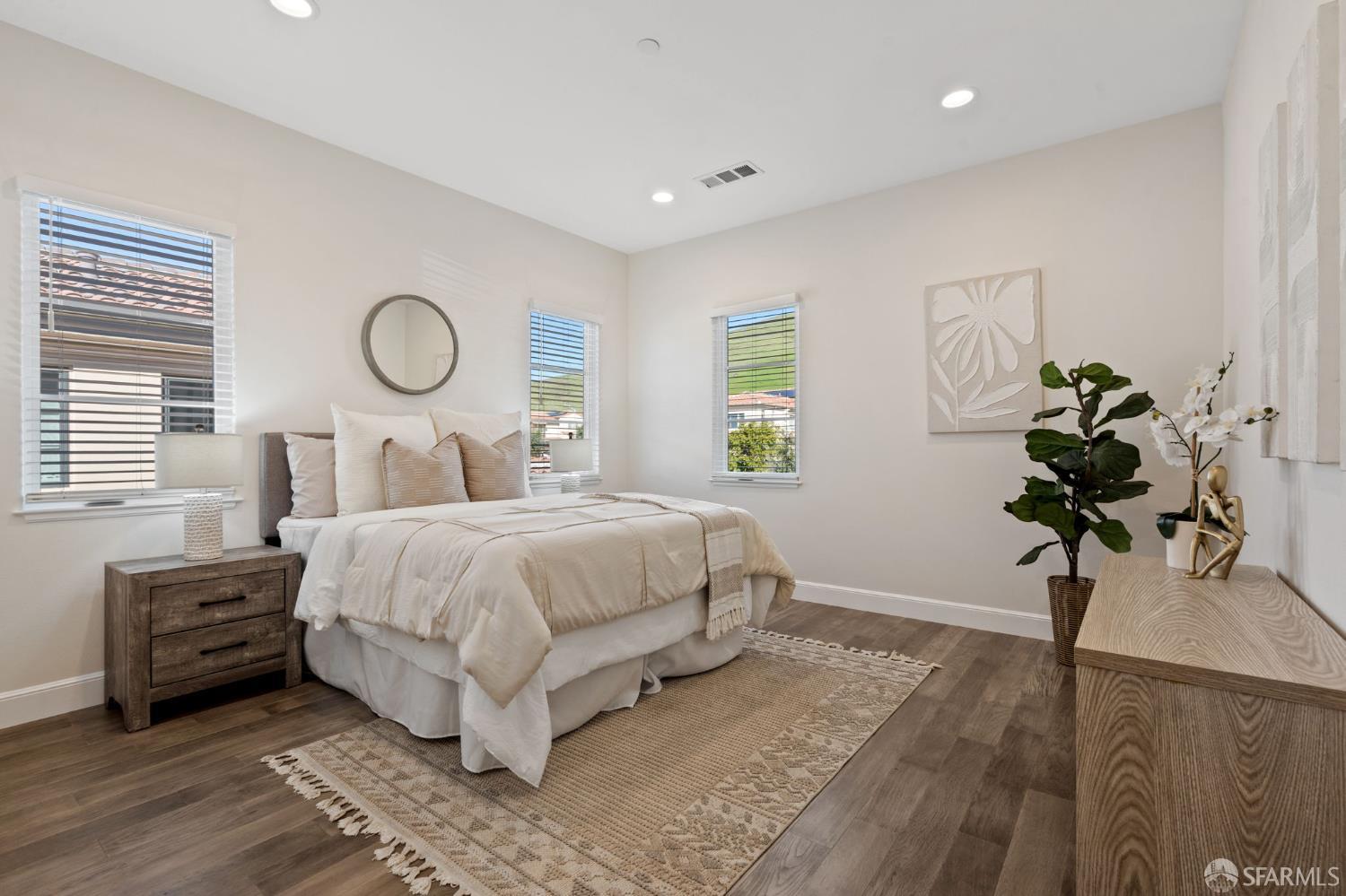 Detail Gallery Image 31 of 43 For 42119 Vinha Way, Fremont,  CA 94539 - 5 Beds | 5/1 Baths