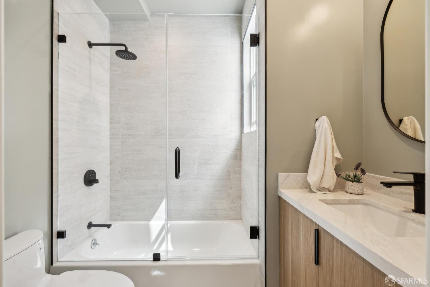 Detail Gallery Image 40 of 46 For 1029 Jackson St, San Francisco,  CA 94133 - – Beds | – Baths