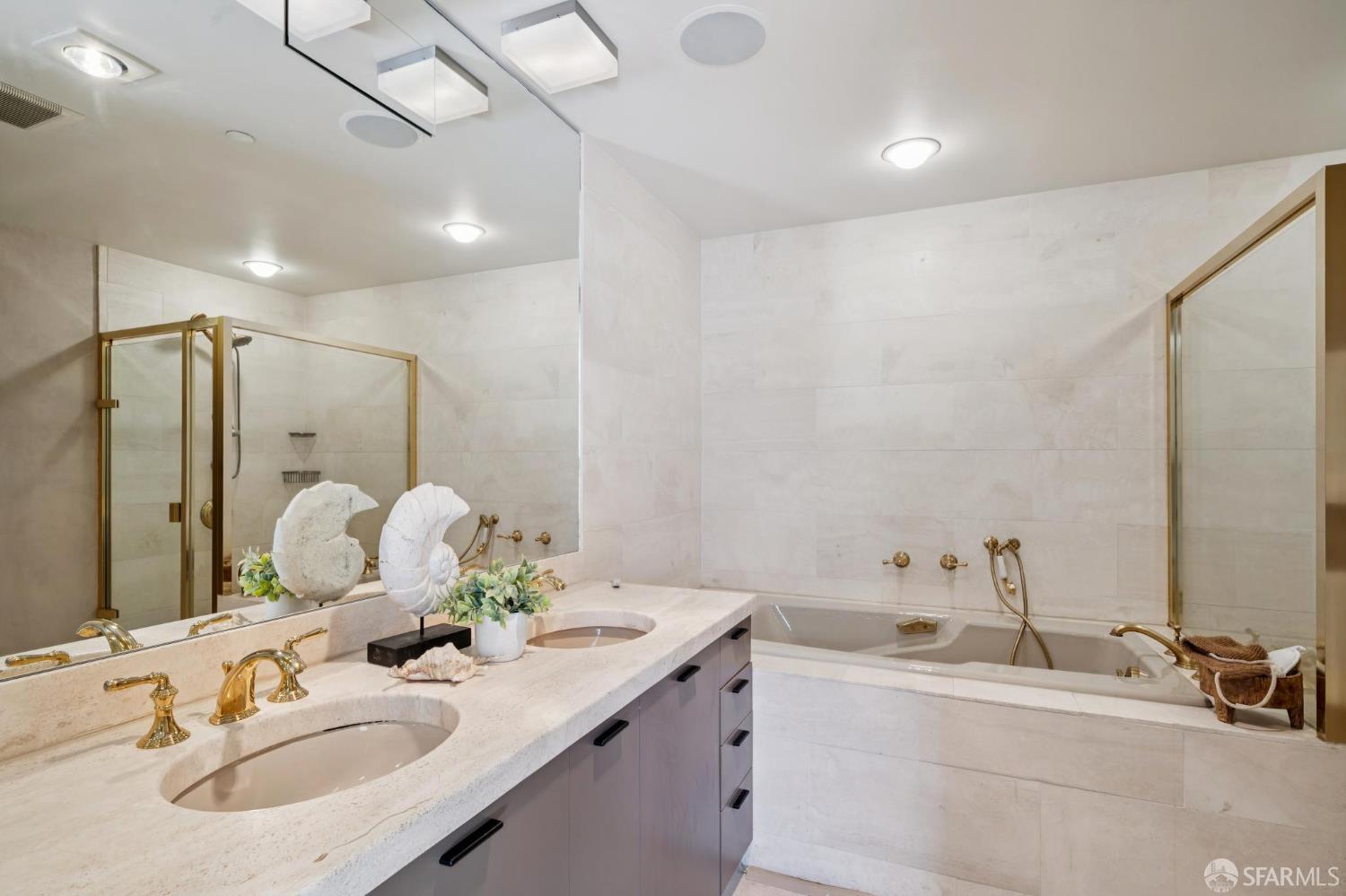 Detail Gallery Image 49 of 79 For 611 Washington St #2306,  San Francisco,  CA 94111 - 1 Beds | 1/1 Baths