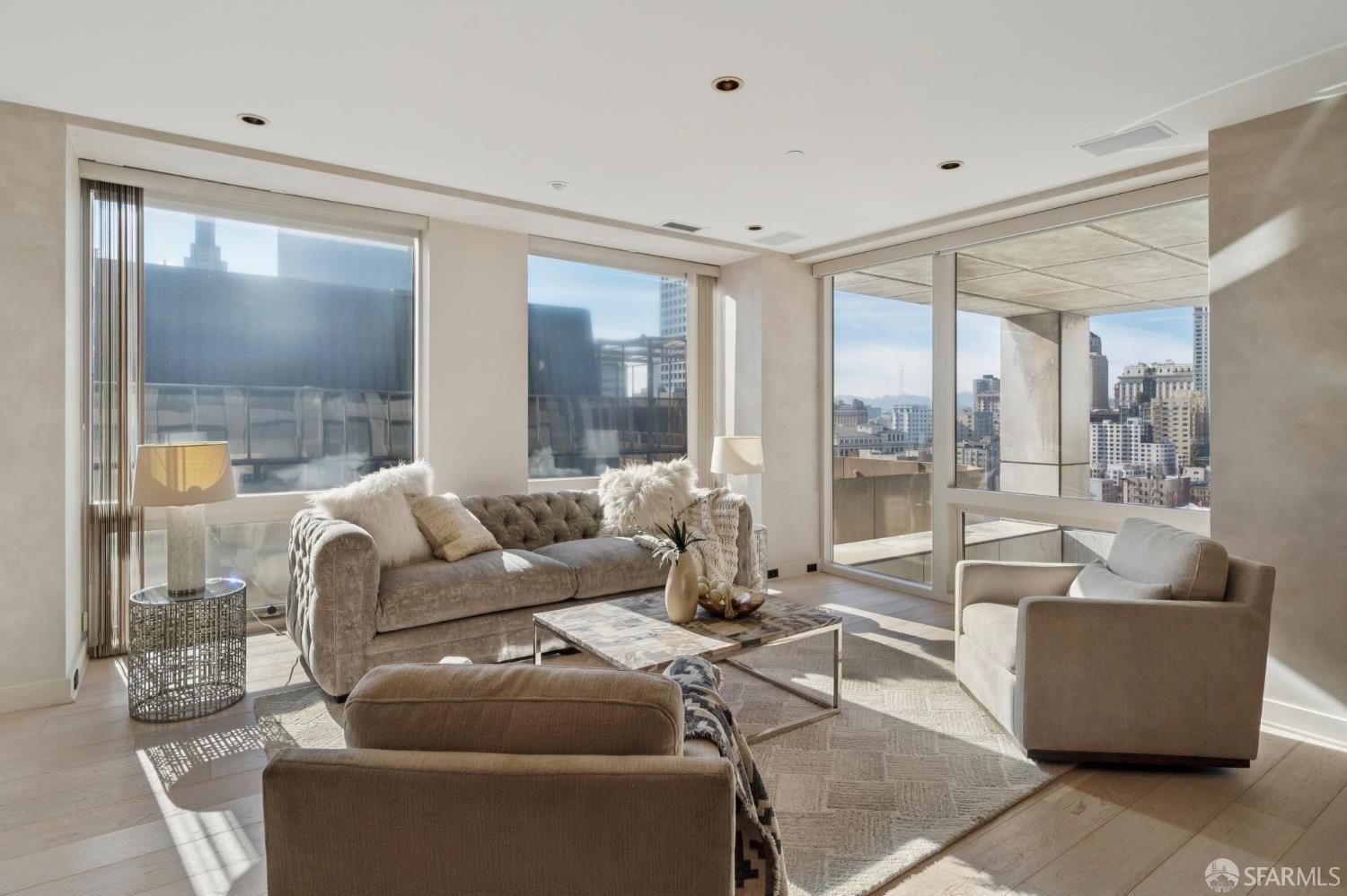 Detail Gallery Image 17 of 79 For 611 Washington St #2306,  San Francisco,  CA 94111 - 1 Beds | 1/1 Baths