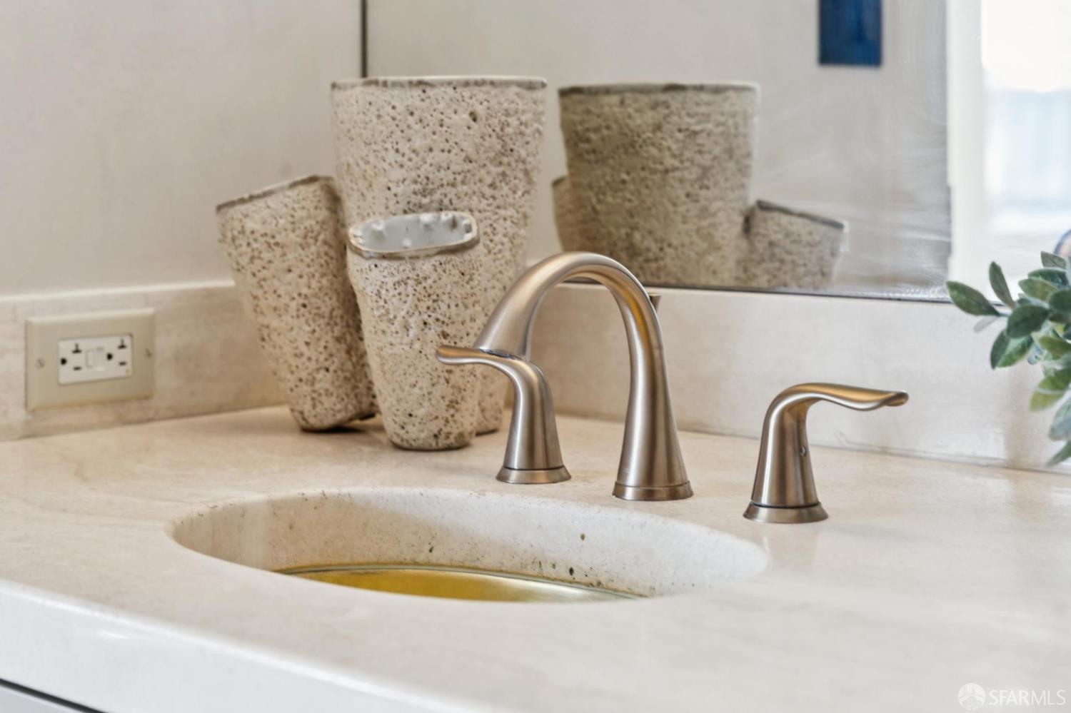 Detail Gallery Image 42 of 79 For 611 Washington St #2306,  San Francisco,  CA 94111 - 1 Beds | 1/1 Baths