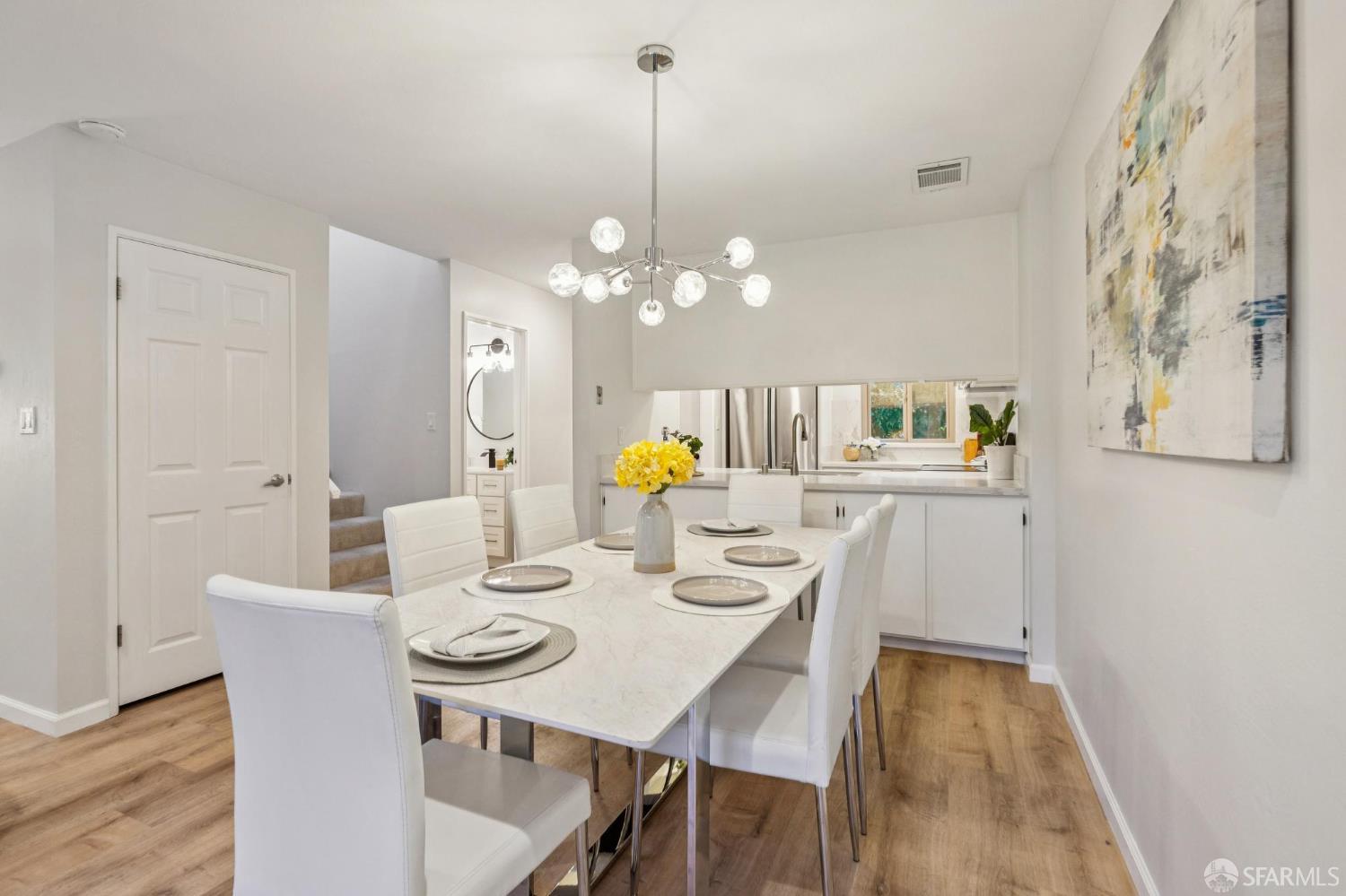 Detail Gallery Image 13 of 51 For 1152 Admiralty Ln, Alameda,  CA 94502 - 3 Beds | 1/1 Baths