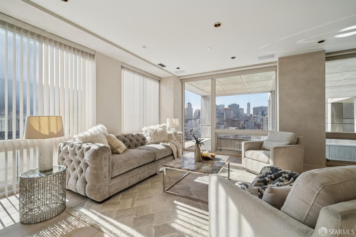 Detail Gallery Image 14 of 79 For 611 Washington St #2306,  San Francisco,  CA 94111 - 1 Beds | 1/1 Baths