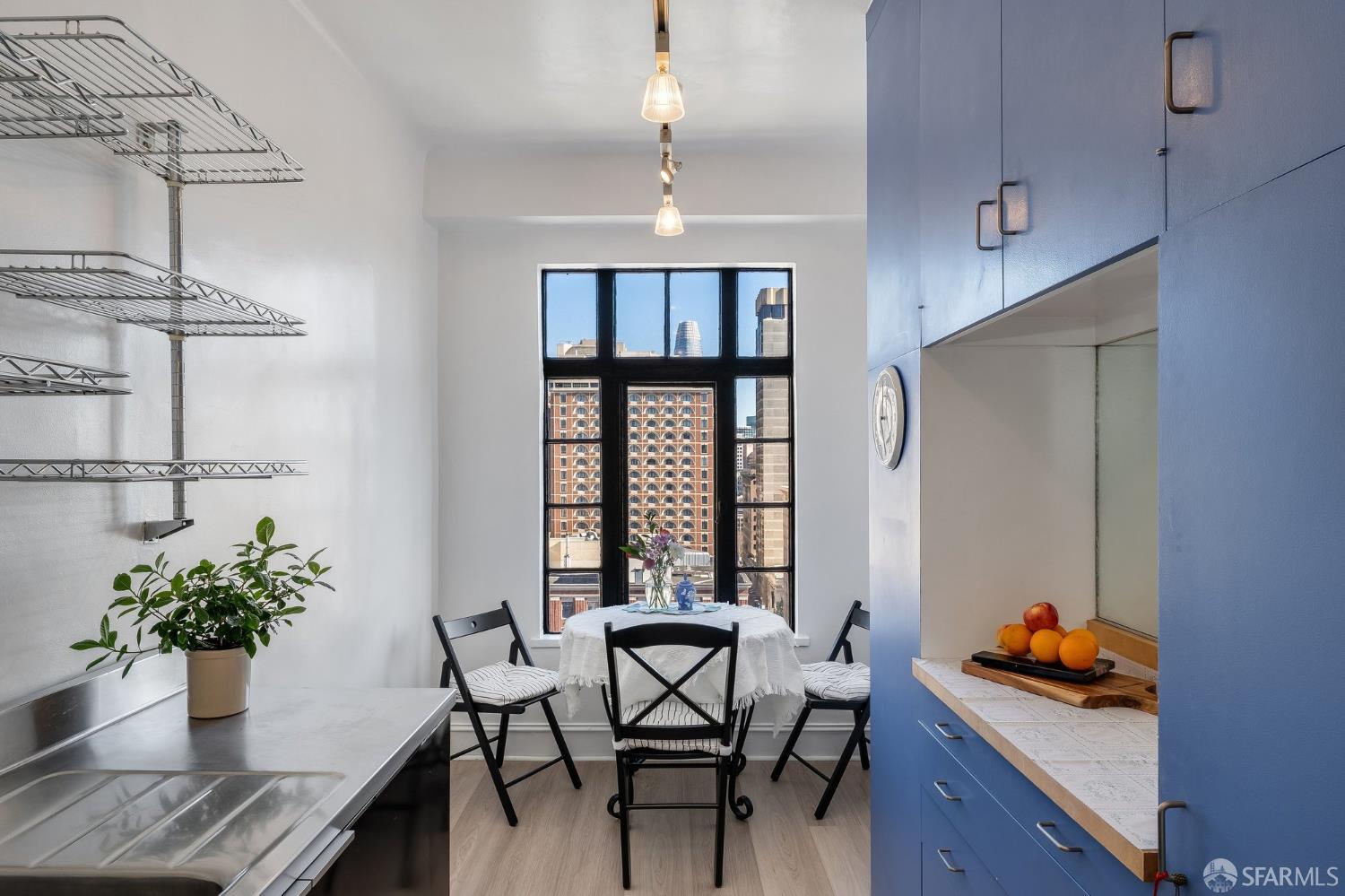 Photo #13: 426097094 Listing: Photo #13