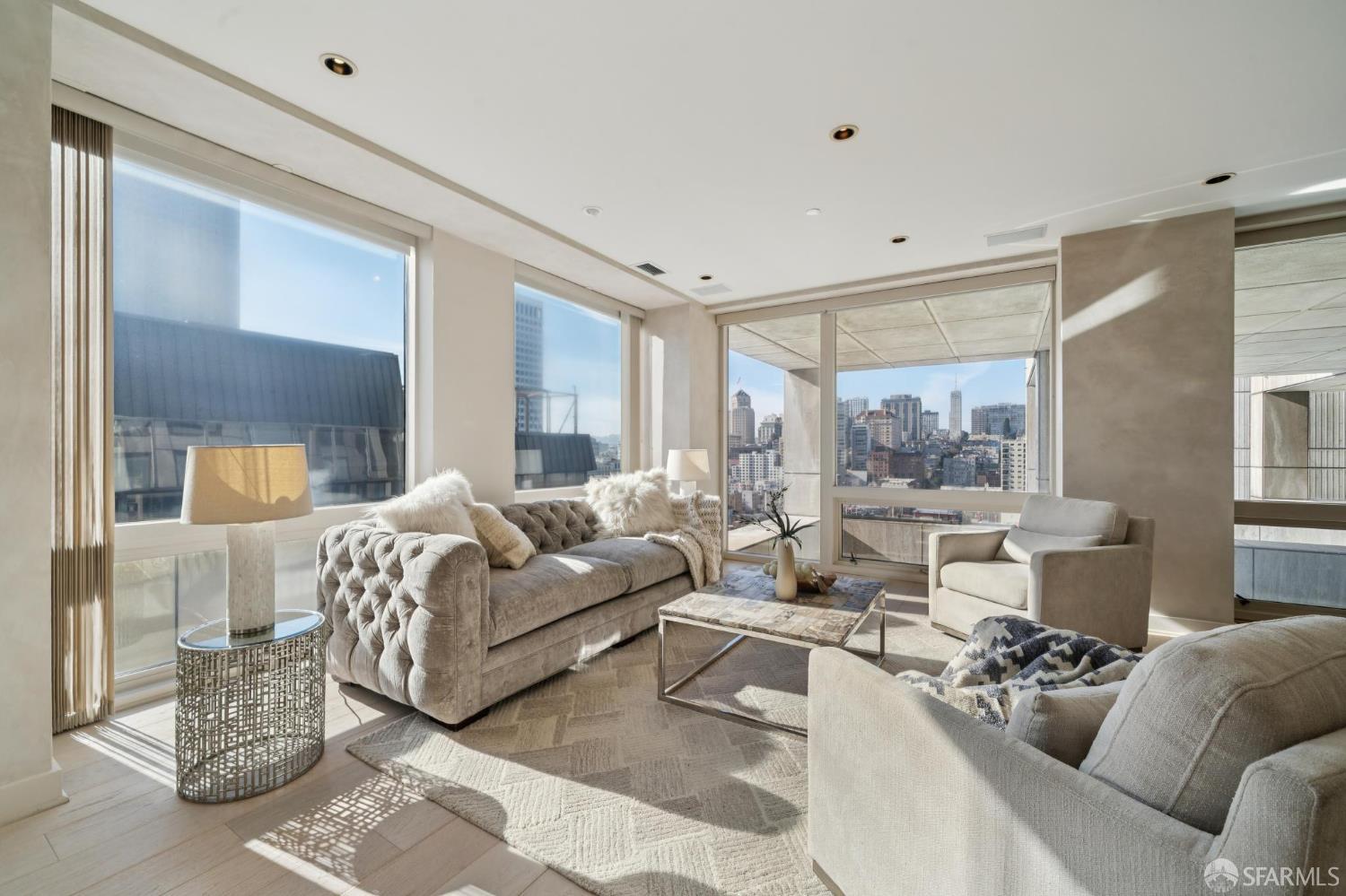 Detail Gallery Image 18 of 79 For 611 Washington St #2306,  San Francisco,  CA 94111 - 1 Beds | 1/1 Baths