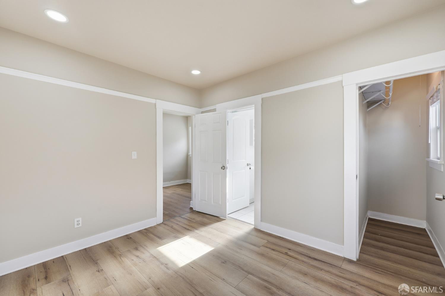 Detail Gallery Image 22 of 29 For 1504 10th St, Berkeley,  CA 94710 - – Beds | – Baths