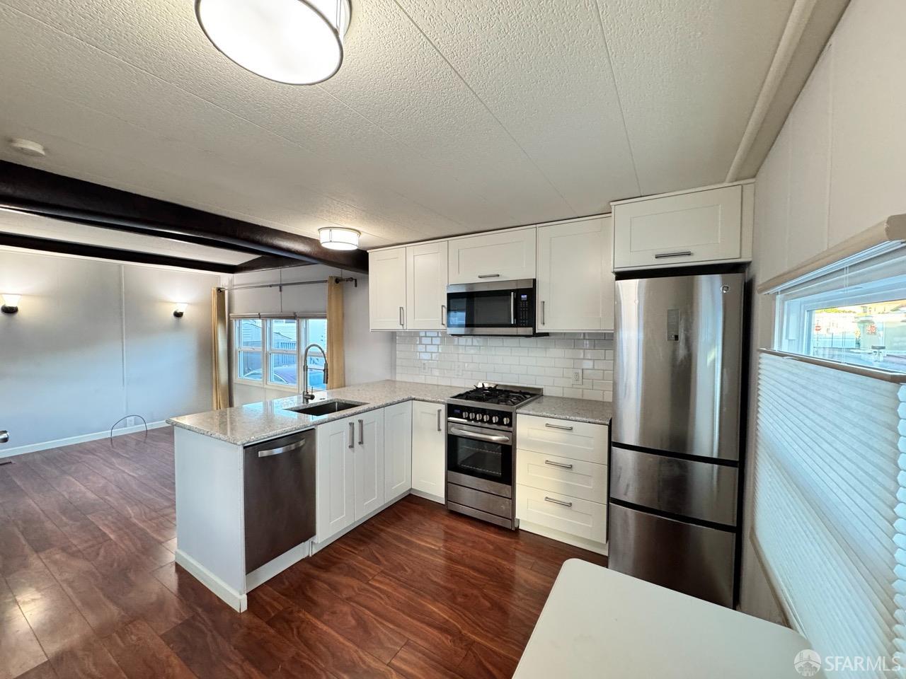 Detail Gallery Image 13 of 16 For 1700 El Camino Real 18-01, South San Francisco,  CA 94080 - 2 Beds | 1 Baths