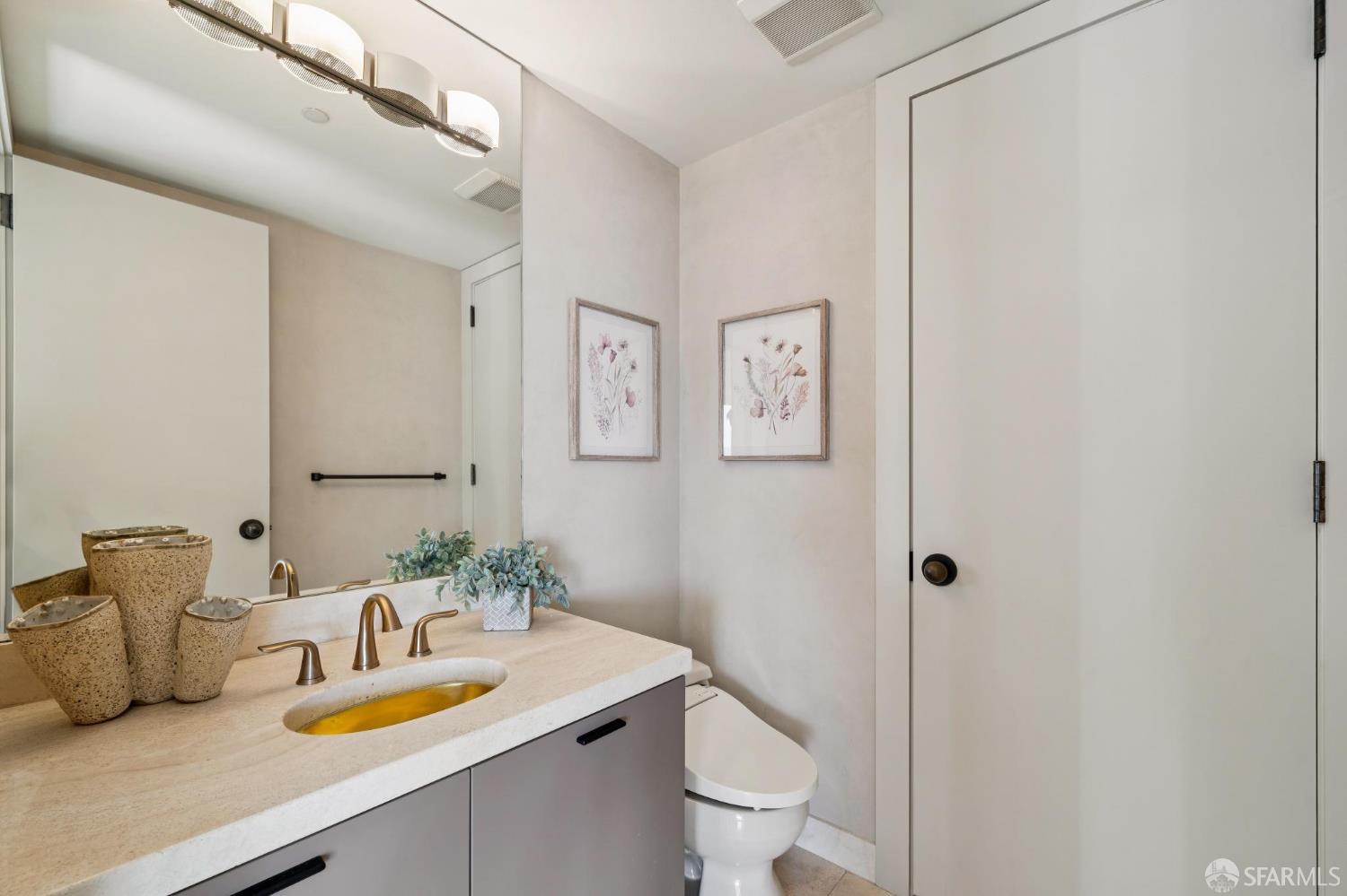 Detail Gallery Image 41 of 79 For 611 Washington St #2306,  San Francisco,  CA 94111 - 1 Beds | 1/1 Baths