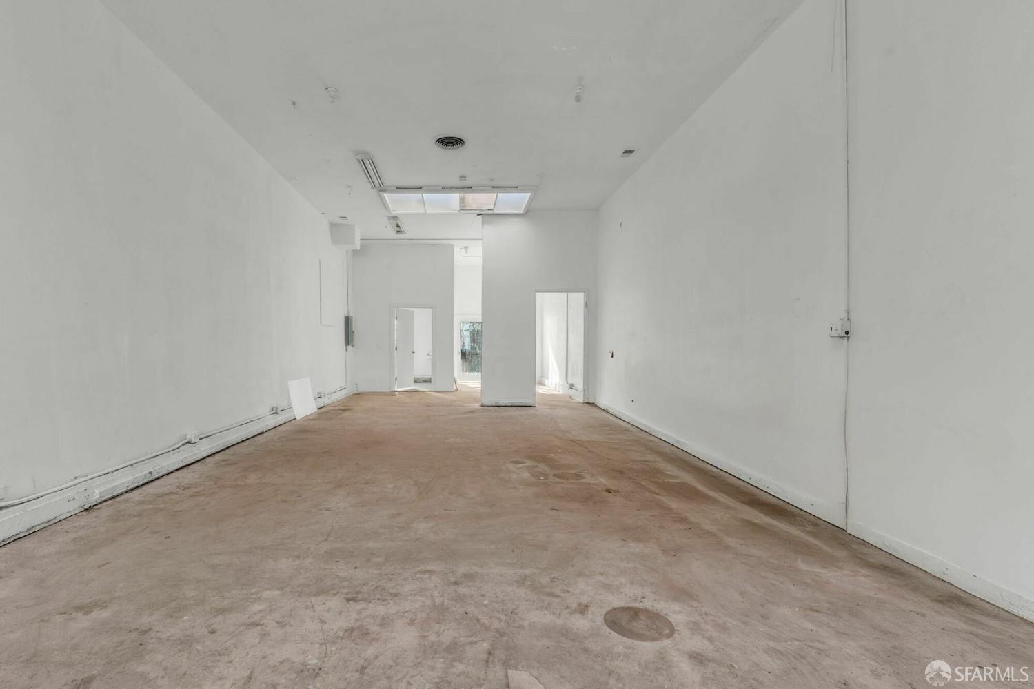 Detail Gallery Image 5 of 16 For 25 Leland Ave, San Francisco,  CA 94112 - – Beds | – Baths