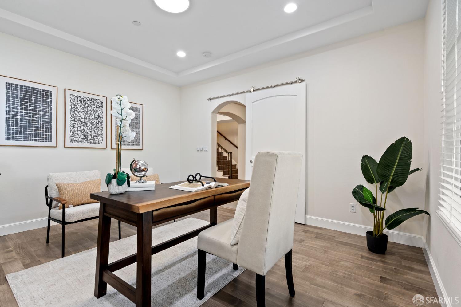 Detail Gallery Image 5 of 43 For 42119 Vinha Way, Fremont,  CA 94539 - 5 Beds | 5/1 Baths