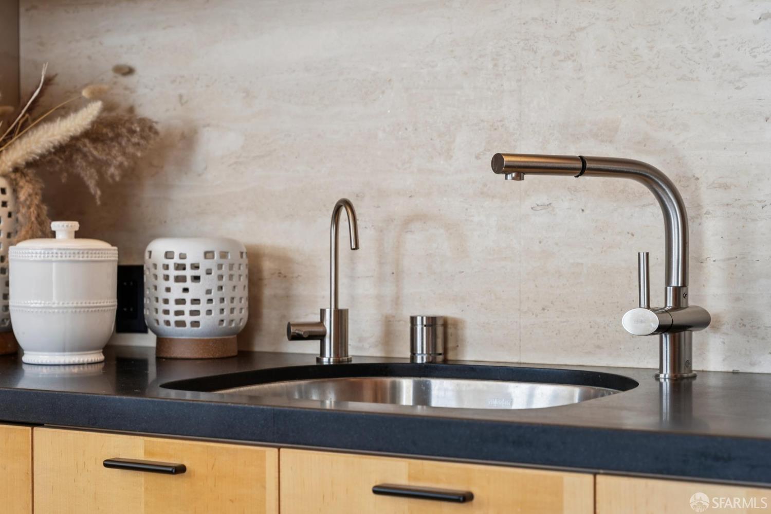 Detail Gallery Image 34 of 79 For 611 Washington St #2306,  San Francisco,  CA 94111 - 1 Beds | 1/1 Baths